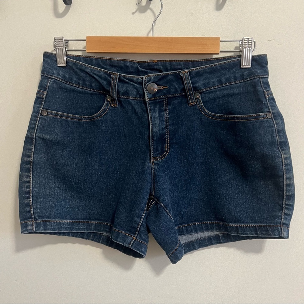Vintage Faded Glory Dark Blue Denim Women's Shorts Spring Classic 90s Y2K
